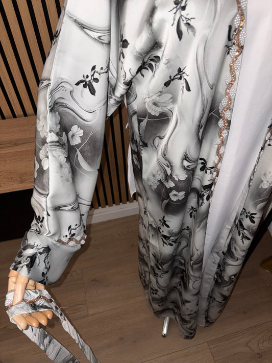 Patterned Abaya